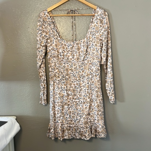 Free People Boheme Ivory Floral Mini Dress NWT Size 10 Long Sleeve - Picture 11 of 13